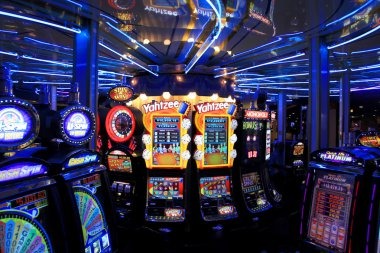 taruhan gaming platform showing sportsbook, live-dealer, and slot game categories